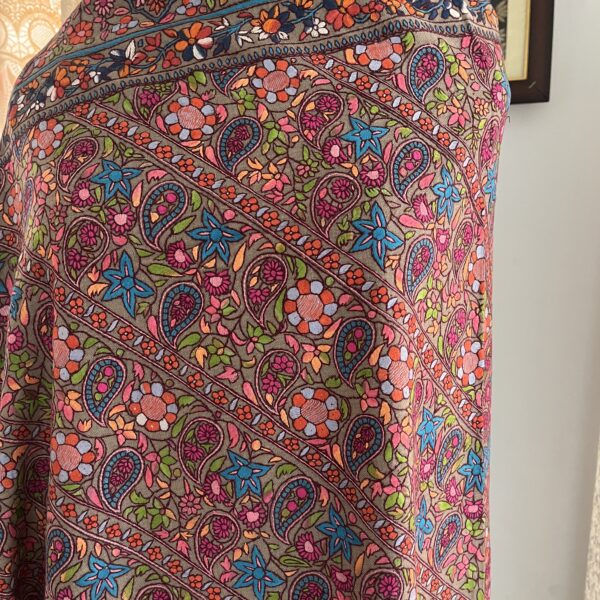 Pashmina Papermachie shawl 100x200 cms