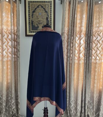 Luxurious pashmina shawl